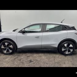 Renault Megane E-Tech Megane E-Tech EV40 130ch standard charge Equilibre Compi&egrave;gne