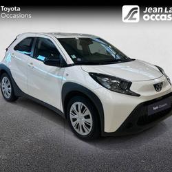 Toyota Aygo X Aygo X 1.0 VVT-i 72 Dynamic Chamb&eacute;ry