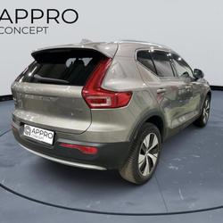 Volvo XC40 T2 - 129  Momentum Concarneau