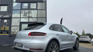 Porsche Macan  - photo 2