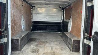 Nissan NV 300  - photo 3