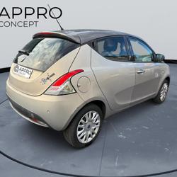 Lancia Ypsilon 1.2 8V - 69 S&S 2011 Gold PHASE 1 occasion - Plon&eacute;our-Lanvern - photo 3/3