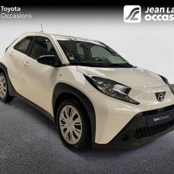 Toyota Aygo X Aygo X 1.0 VVT-i 72 Dynamic Chamb&eacute;ry