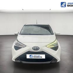 Toyota Aygo 1.0 VVT-i x-play occasion - Ville-la-Grand - photo 2/20
