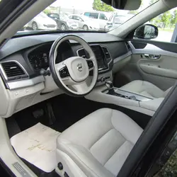 Volvo XC90 D4 190CH MOMENTUM GEARTRONIC 5 PLACES Dol-de-Bretagne