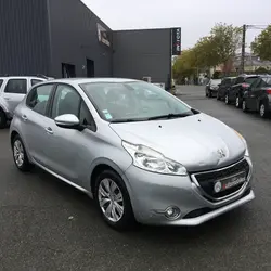 Peugeot 208 1.6 E-HDI ACTIVE 5P / GPS... occasion - Angers - photo 2/10