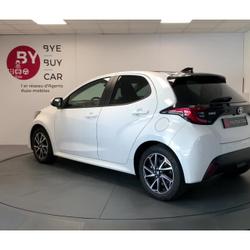 Toyota Yaris 116H 92 CH - BVA E-CVT - DESIGN - GARANTIE 1 AN (EXTENSIBLE JUSQU A 3 ANS) Laval