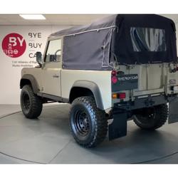 Land Rover Defender 90 300 TDI 113 CH - 3 PLACES- HARD TOP - GARANTIE 12 MOIS Laval
