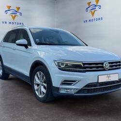 Volkswagen Tiguan 2.0 TDI 150 FAP BlueMotion Technology Carat * TOIT OUVRANT / KEYLESS / ATTELAGE / FULL SUIVI VW ** Serres-Castet