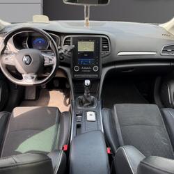 Renault Megane 4 1.6 DCI 130 INTENS Saint-Martin-de-Fontenay