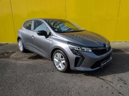 Renault Clio 5 Societe - 1.6 E-TECH HYBRIDE 145CH EVOLUTION - 18 990 €