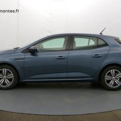 Renault Megane 4 Megane IV Berline Blue dCi 115 EDC Evolution Mantes-la-Ville