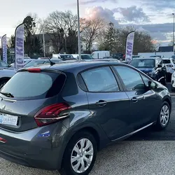 Peugeot 208 1.2 PURETECH 82CH ACTIVE 5P M&eacute;rignac