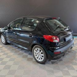 Peugeot 206 1.4i + BERLINE Trendy Arras