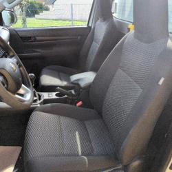 Toyota Hilux 2.4 D-4D 150CH SIMPLE CABINE LECAP 2WD Saint-Georges-sur-Loire