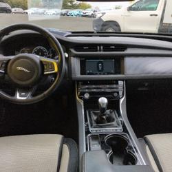 Jaguar XF 2.0D 180CH BUSINESS SPORT Saint-Georges-sur-Loire