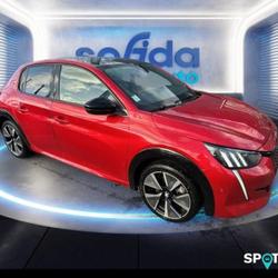 Peugeot 208 E-136ch gt Wattrelos