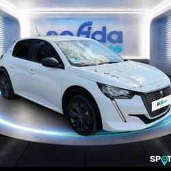 Peugeot 208 E-136ch style Wattrelos