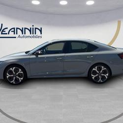 Skoda Octavia Octavia 2.0 TFSI 265 ch ACT DSG7 RS Vert-Saint-Denis