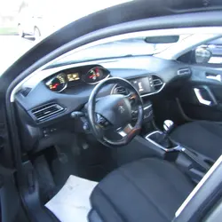 Peugeot 308 II Phase 1 1.6 BLUEHDI 120CH ACTIVE S&S 5P Dol-de-Bretagne