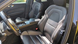 Volvo XC60  - photo 3