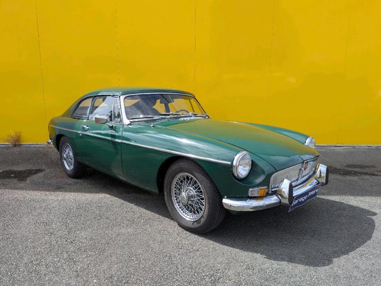 MG B  - 24 990 €
