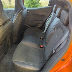 Renault Clio 5 1.6 E-TECH HYBRIDE 140CH INTENS -21N Saint-Georges-sur-Loire