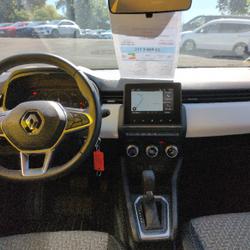 Renault Clio 5 1.6 E-TECH HYBRIDE 145CH EVOLUTION Saint-Georges-sur-Loire