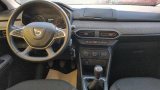 Dacia Sandero  - photo 1