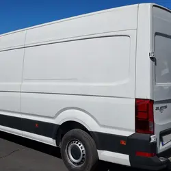 Volkswagen Crafter 35 L4H3 2.0 TDI 140CH BUSINESS TRACTION BVA8 Clermont