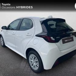 Toyota Yaris 116h Dynamic Business 5p + Programme Beyond Zero Academy MY22 Cholet
