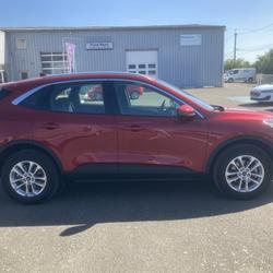 Ford Kuga 2.5 190 hybrid Flexifuel Pshift Titanium Bonchamp-l&egrave;s-Laval