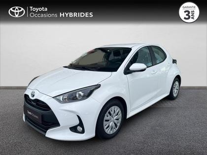 Toyota Yaris - 116h Dynamic Business 5p + Programme Beyond Zero Academy MY22 - 14 990 €