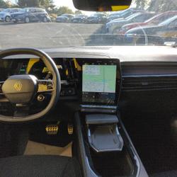 Renault Austral 1.2 E-TECH FULL HYBRID 200CH TECHNO ESPRIT ALPINE - 24 occasion - Saint-Georges-sur-Loire - photo 2/14