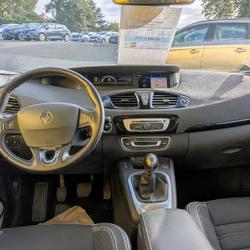 Renault Scenic 3 1.5 DCI 110CH ENERGY BOSE ECO&sup2; 2015 occasion - Saint-Georges-sur-Loire - photo 2/11