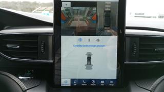 Ford Explorer  - photo 3