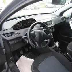 Peugeot 208 1.2 PURETECH 68CH E6.C LIKE 5P Dol-de-Bretagne