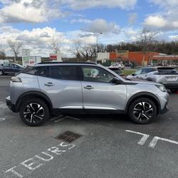 Peugeot 2008 BLUEHDI 130 S&S EAT8 ACTIVE Yversay