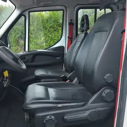 Iveco Daily 35C16H 3.0 DOUBLE CABINE +COFFRE Clermont