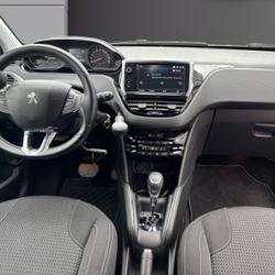 Peugeot 208 1.2 PURE TECH 110 GT LINE EAT PMR Theix-Noyalo