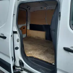 Peugeot Partner STANDARD 650KG BLUEHDI 100CH S&S BVM5 PREMIUM Clermont