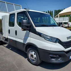 Iveco Daily 35C16H 3.0 DOUBLE CABINE +COFFRE Clermont