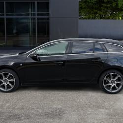 Volvo V60 2.0 D2 120 ch Eco Kinetic Oc&eacute;an Race occasion - photo 2/35