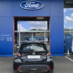 Toyota Yaris Hybride 116h France Business Le Mans