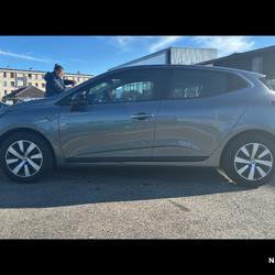 Renault Clio 5 Clio TCe 90 Equilibre Cr&eacute;py-en-Valois