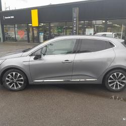 Renault Clio 5 Clio E-Tech full hybrid 145 Techno Cr&eacute;py-en-Valois