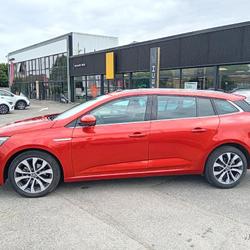 Renault Megane 4 Estate Megane IV Estate TCe 140 EDC Techno Cr&eacute;py-en-Valois