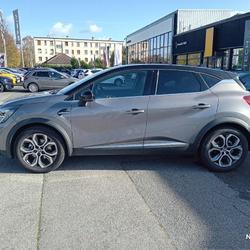 Renault Captur E-Tech full hybrid 145 Techno fast track occasion - Cr&eacute;py-en-Valois - photo 2/27
