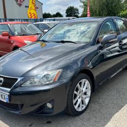 Lexus IS 2.2D 150CH B&eacute;d&eacute;e