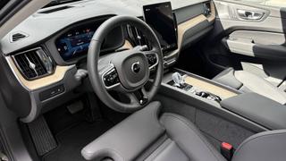 Volvo XC60  - photo 1